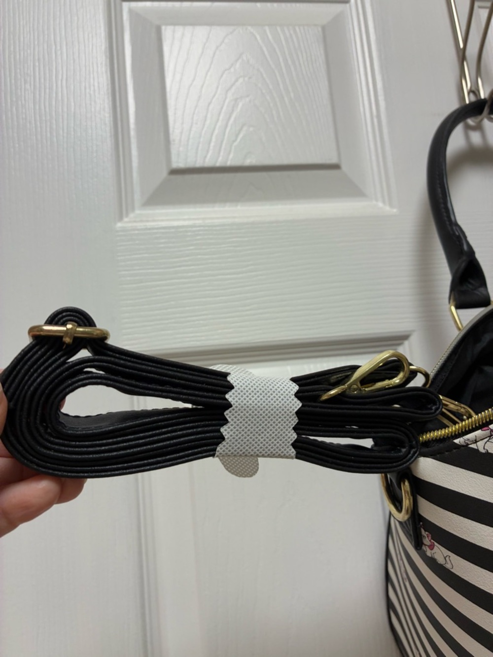 NWOT! Disney Loungefly Aristocats Marie "Because I'm a Lady" Striped Satchel - Picture 14 of 15